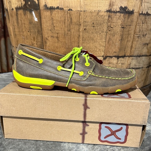 Women’s Twisted X Driving Mocs - Picture 1 of 2